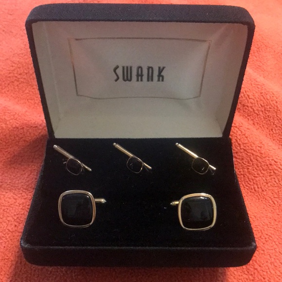Vintage SWANK black & gold cuff links and tie bars … BRAND NEW ESTATE FIND!!! - Picture 1 of 6